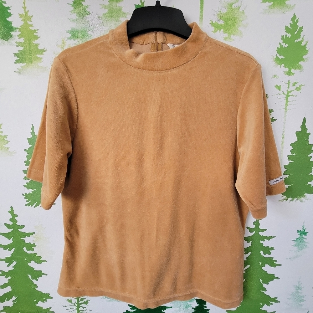 Guess Jeans USA Velour Top.